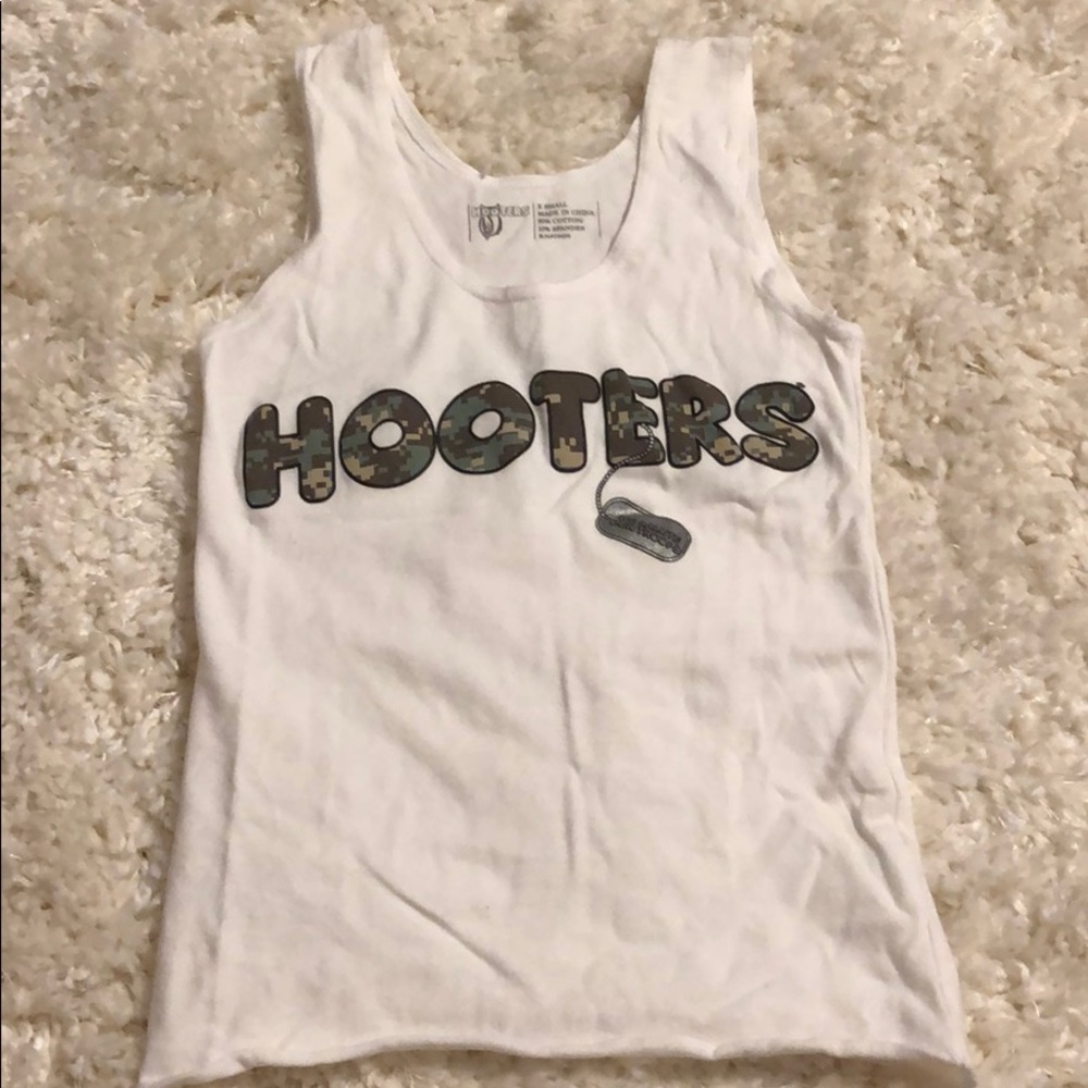 Hooters Uniform XS Troop Camo White Tank Authentic